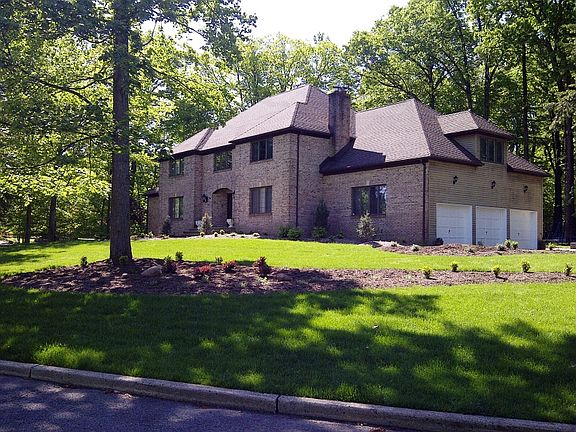 5 Bedroom Stately Home