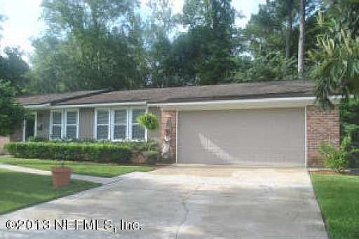 4th image of 4906 Brighton Dr