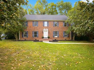6210 N Innisbrook Dr, Hixson, TN 37343