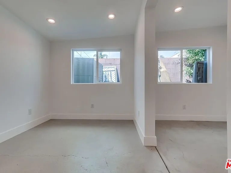 1151 S Highland Ave — Photo 9