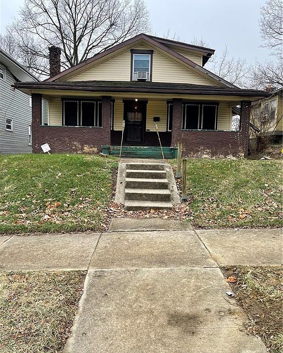 1st image of 518 Oxford Ave
