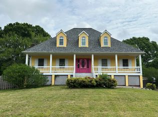 6002 Deer Hunter Ln, Lexington, NC 27295