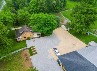 5795 Manchester Ave SW, Navarre, OH 44662