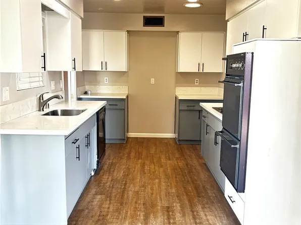 25891 Cherry Hills Blvd, Sun City, CA 92586