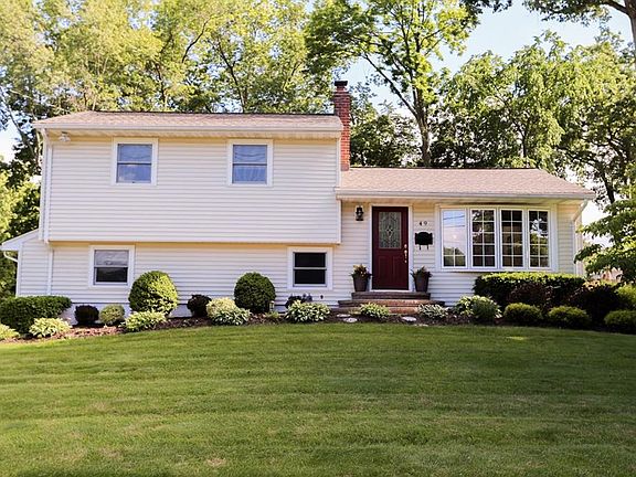 5th image of 49 Jolen Dr