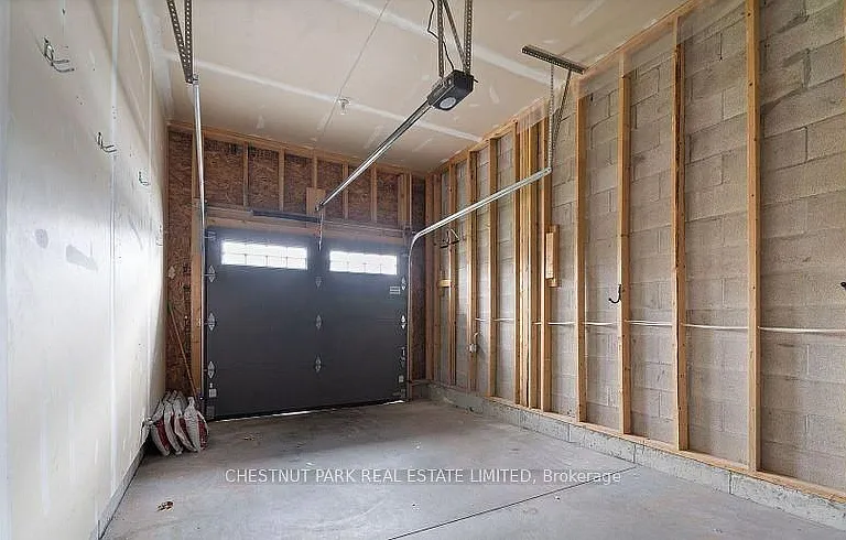 43 Curtis St — Photo 30
