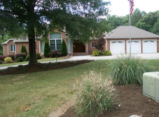 130 Lucky Strike Dr, Kings Mountain, NC 28086