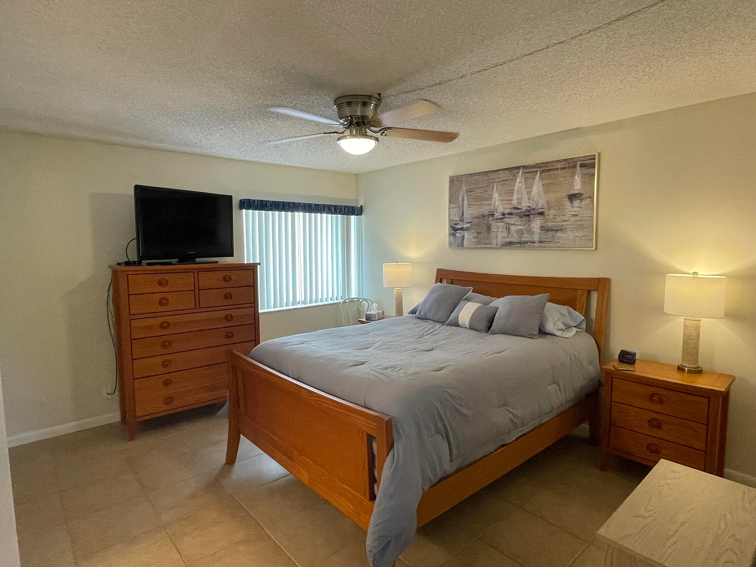 1 bed, 1.5 bath, 704 sqft, $2,000 — Photo 3