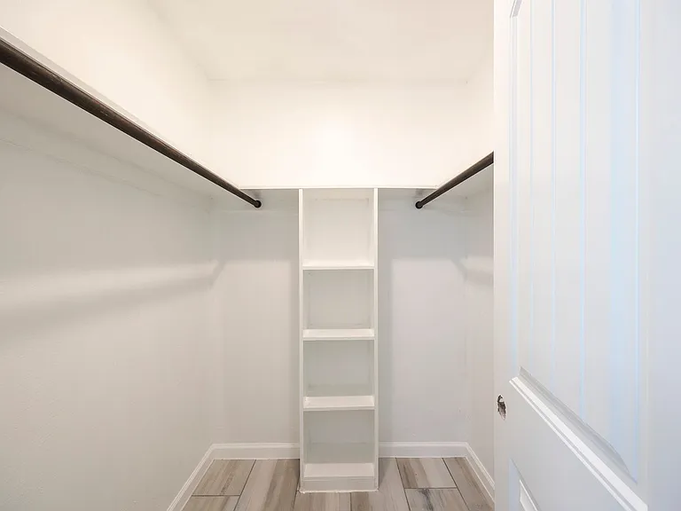 2609 Herring Cir — Photo 14