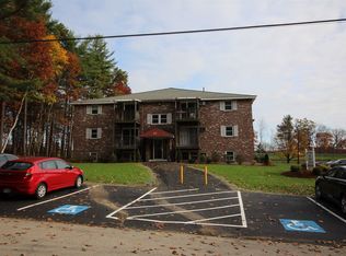 13 Charleston Ave APT 39, Londonderry, NH 03053
