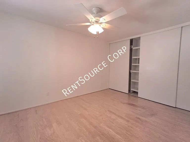 26102 Alejandro Dr — Photo 7