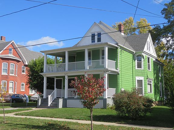 2nd image of 449 10th St #2