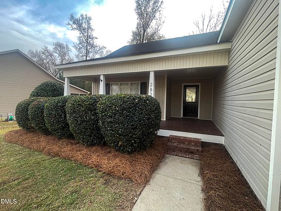 3rd image of 282 Braddock Dr