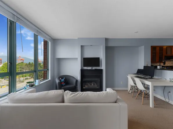 55 Alexander St #604, Vancouver, BC V6A 1B2