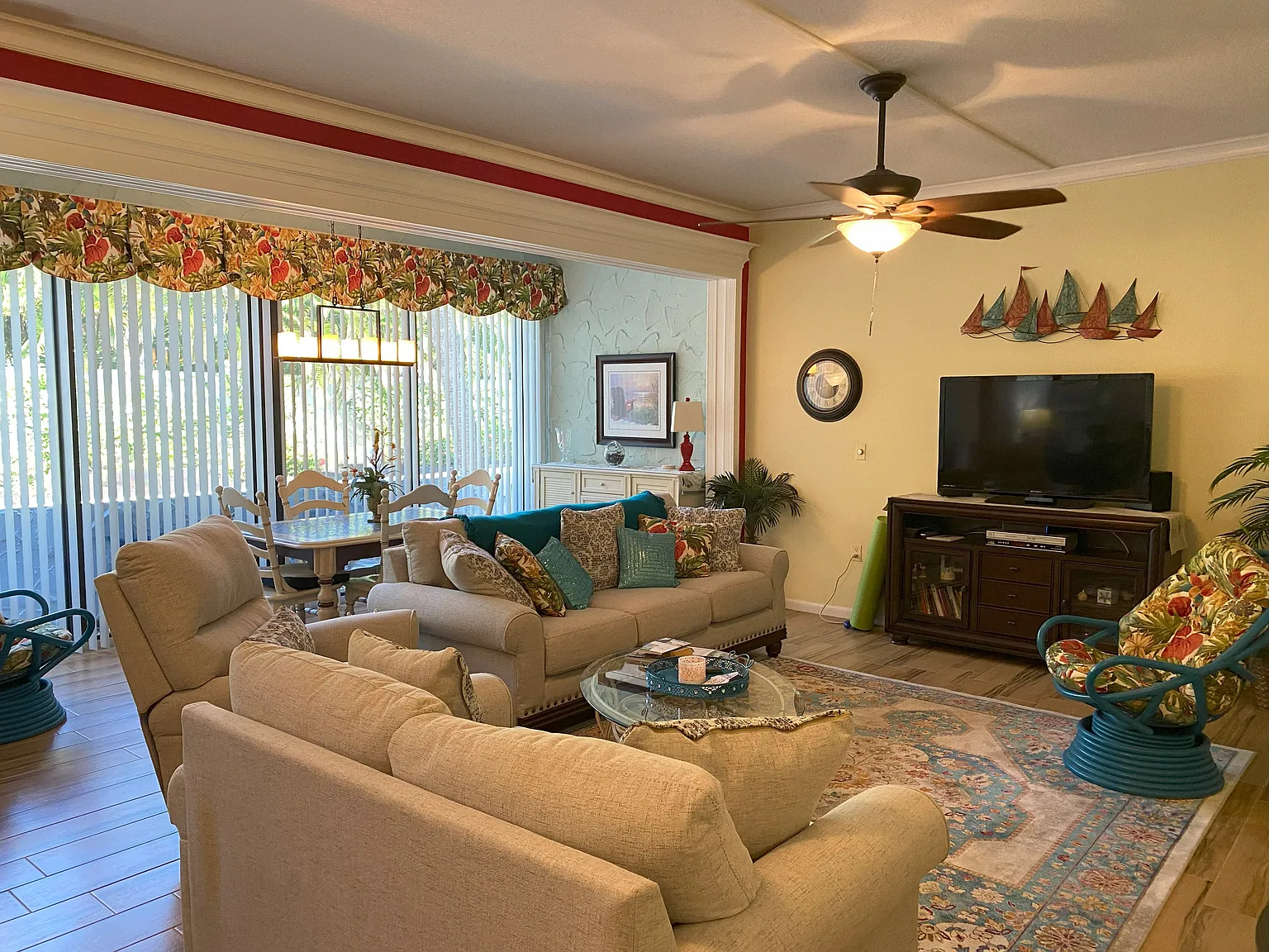 2 bed, 1400 sqft, $6,000 — Photo 3
