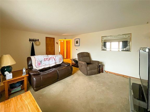 3rd image of 1301 S Harrison Ave