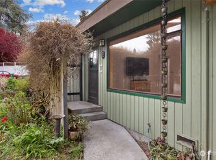 1201 NE 124th St, Seattle, WA 98125