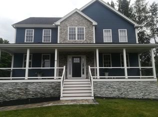 94 Millbury Rd, Oxford, MA 01540