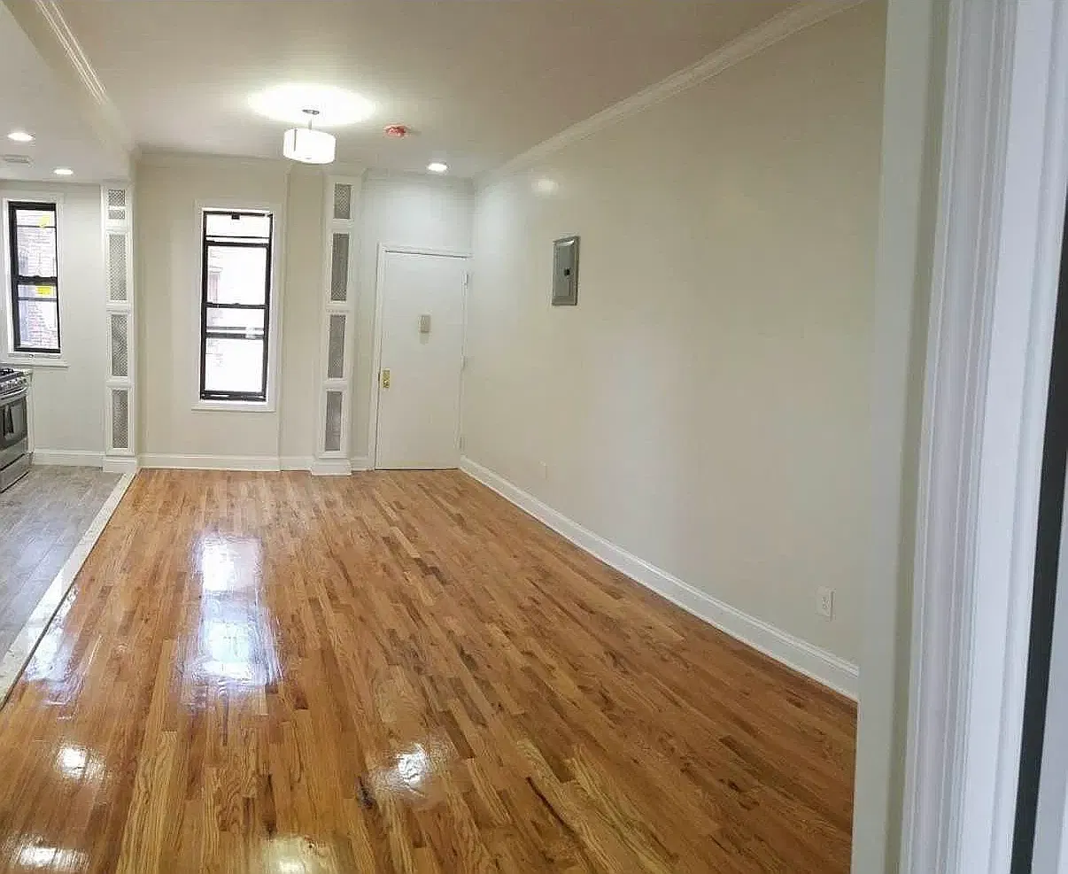 175 Ocean Parkway — Photo 2