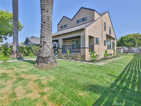 3rd image of 1301 W 46th St