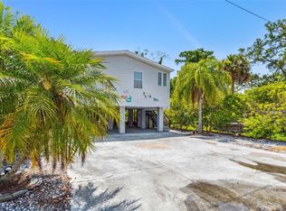 7261 Aberdeen Ct, Weeki Wachee, FL 34607