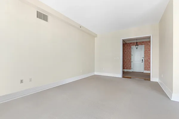 Rented by Compass | media 6