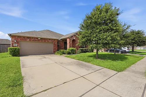 3904 Waterworth Way Photo 1