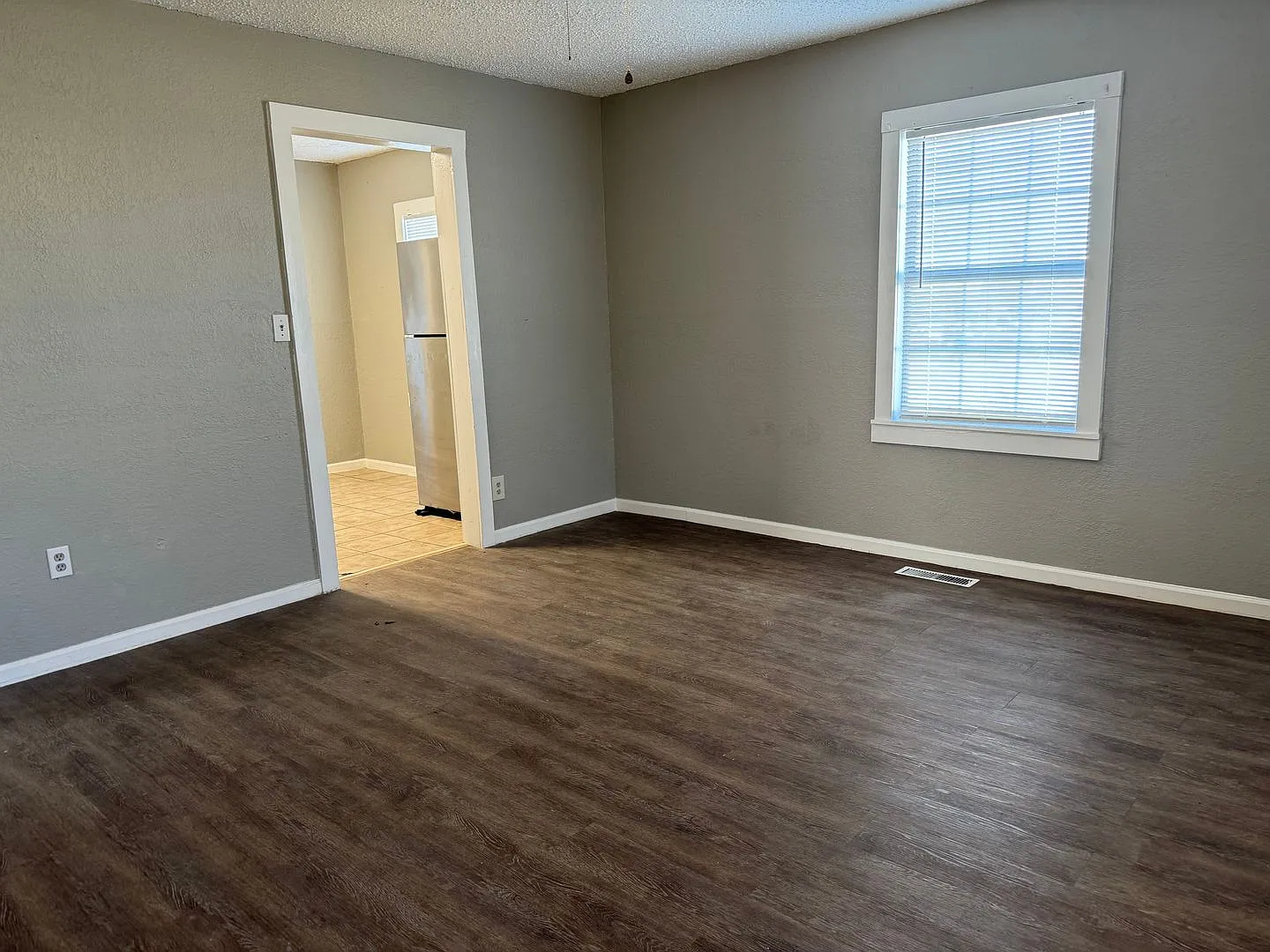 3 bedroom house — Photo 4