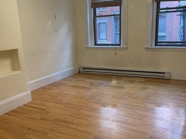 11 Grove St, Boston, MA