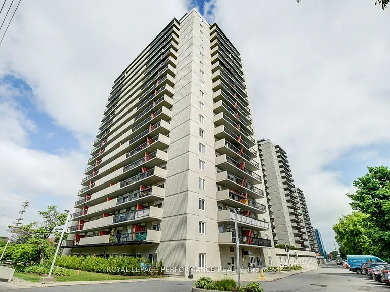 158C McArthur Ave #708 — Photo 1