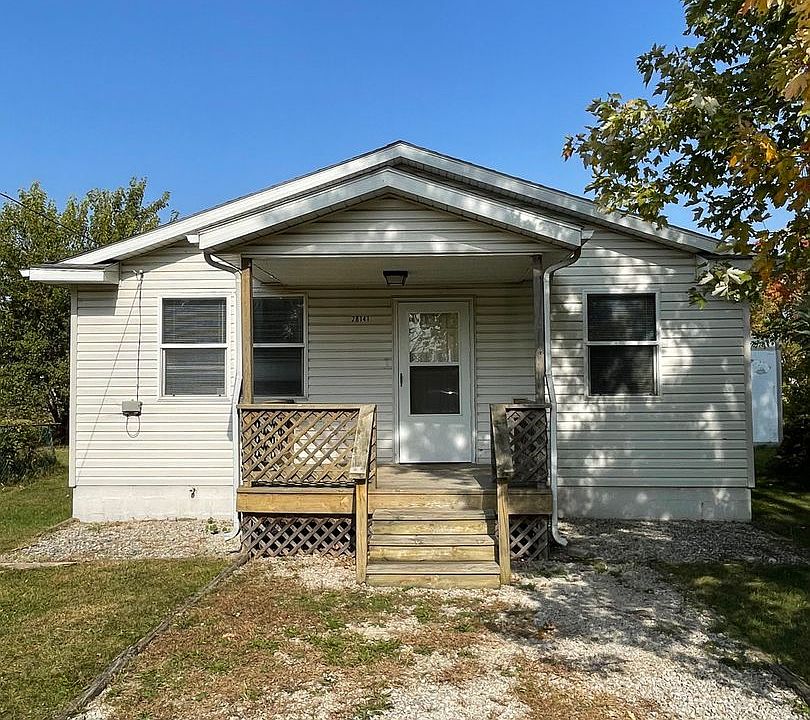 1st image of 28141 Fieldhouse Ave