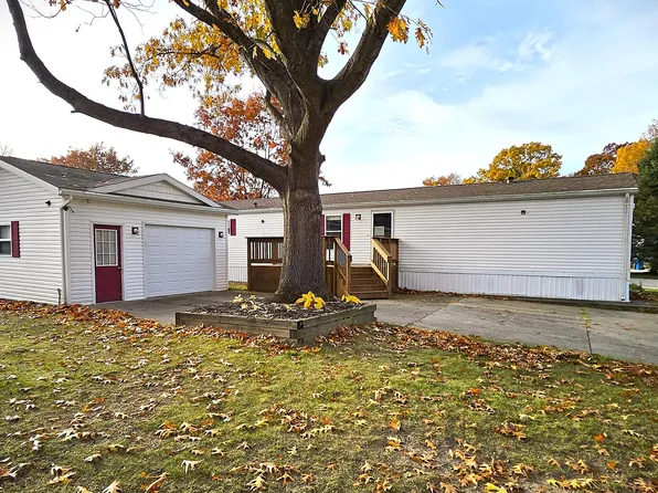 5532 Iris Ln #311, Kalamazoo, MI 49009