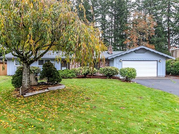 3rd image of 20259 43rd Ave E