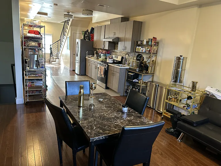 1611 W Thompson St #1A — Photo 4