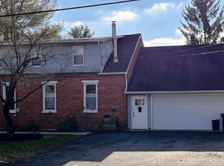 400 Petersburg Rd, Lititz, PA 17543