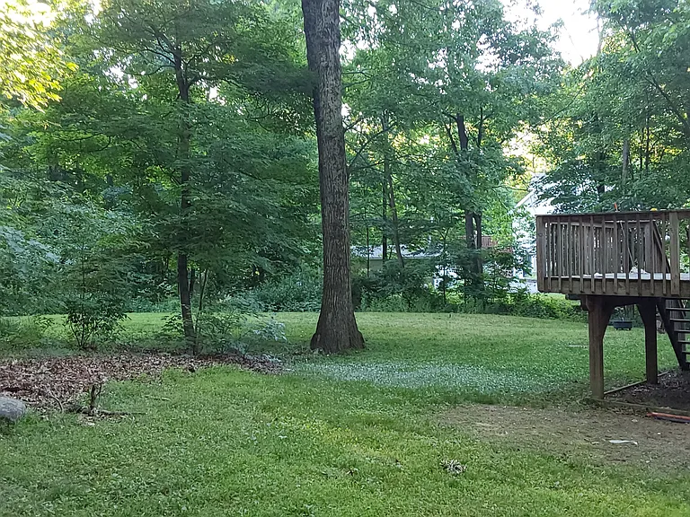 39 Country Pond Ln — Photo 2
