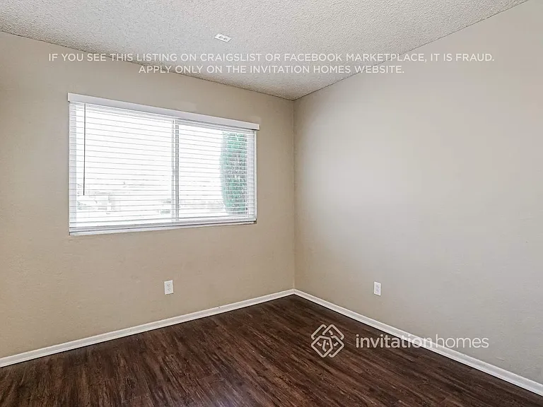 5794 N East St — Photo 14