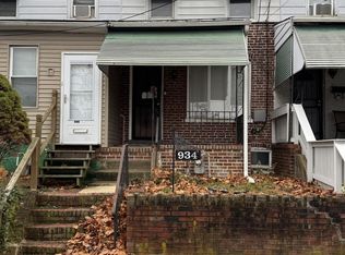 934 Edwards St, Chester, PA 19013