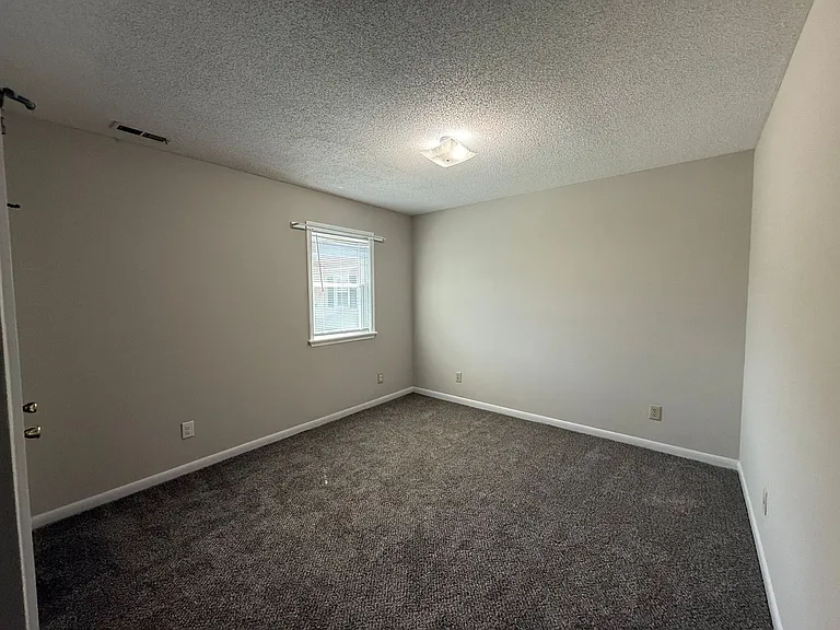 2310 Indian Dr — Photo 5