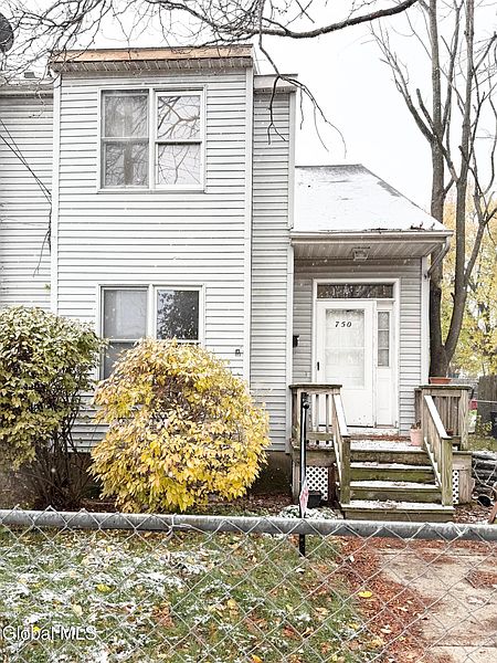 2nd image of 750 Hamilton Street