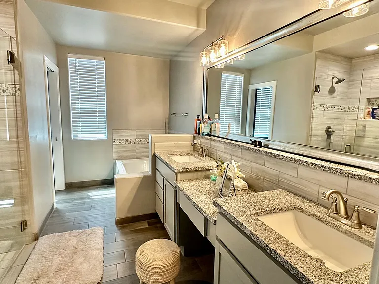 1077 El Nido Dr — Photo 14
