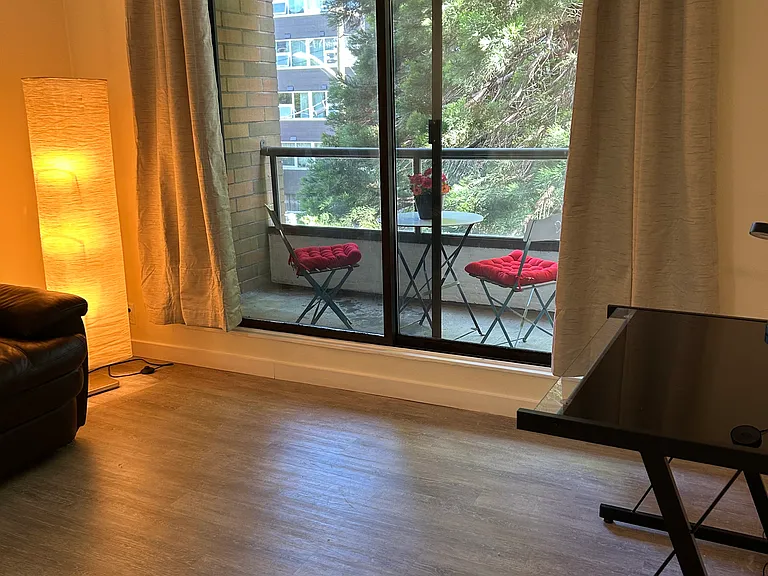 1630 Quadra St #306 — Photo 1