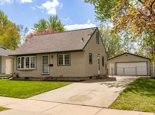 1842 17 1/2 St NW, Rochester, MN 55901