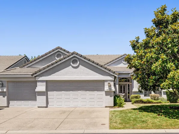 5144 Whisper Oaks Ln, Carmichael, CA 95608