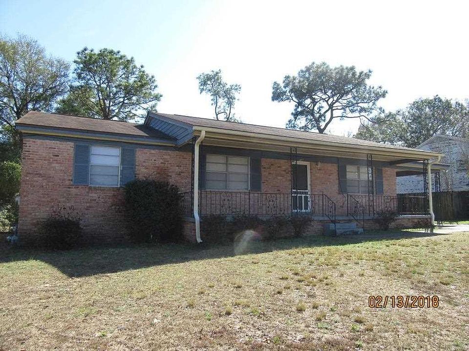 1st image of 739 Boxwood Dr