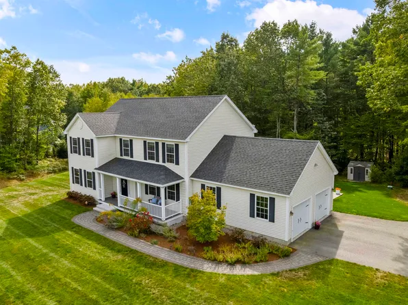 12 Walnut Hill Drive, Hooksett, NH 03106