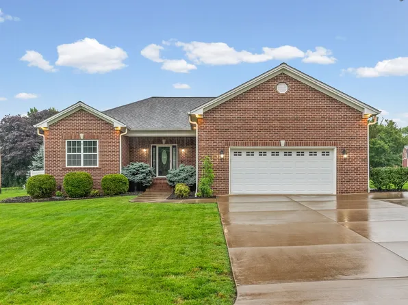 208 Andrew Dr, Hopkinsville, KY 42240