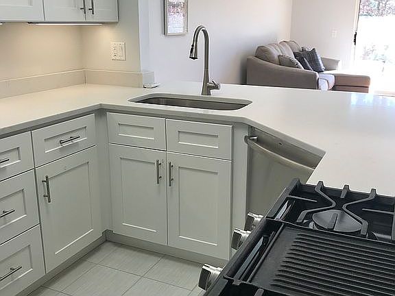 3rd image of 26101 Village Ln APT 204