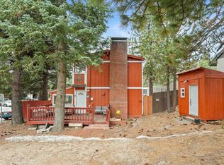 2442 Hunsaker Dr, Running Springs, CA 92382