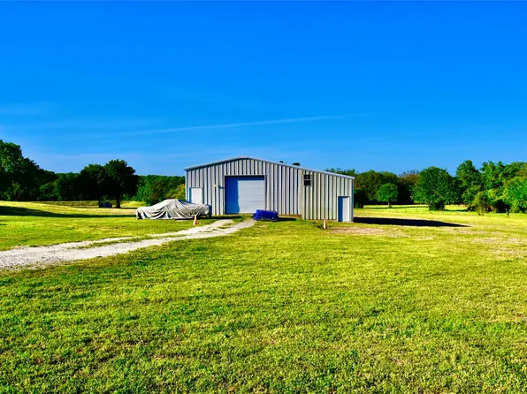 931 New Hope Rd, Boyd, TX 76023